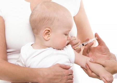 Tiêm vaccine là cách hiệu quả nhất để phòng bệnh 