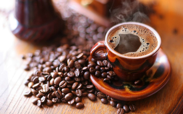 Uống café gây tăng huyết áp (nguồn: internet)
