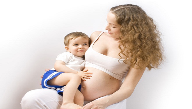 Phụ nữ có thai và cho con bú có nguy cơ cao mắc viêm mũi dị ứng 