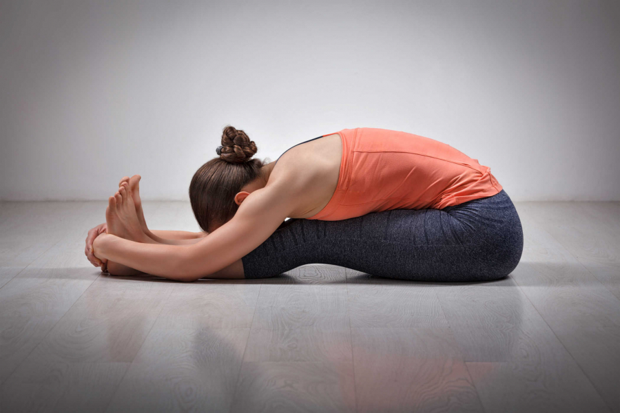 Cần khởi động kỹ trước khi tập yoga