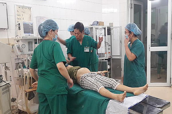 Thai phụ mang bầu 18 tuần được vào viện cấp cứu trong tình trạng nguy kịch do vỡ tử cung. Ảnh: Bệnh viện cung cấp.