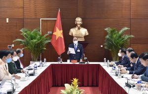 Thủ tướng Nguyễn Xuân Phúc triệu tập cuộc họp khẩn về công tác phòng chống COVID-19