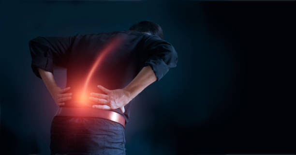 Đau lưng nếu không được điều trị sớm, đúng cách sẽ rất nguy hiểm